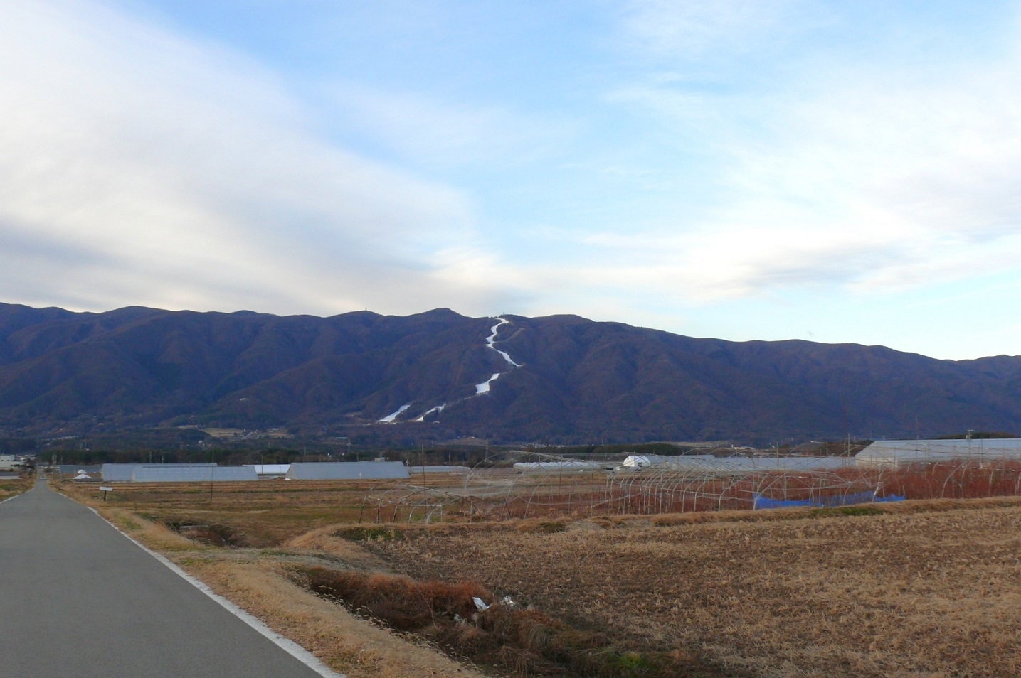http://www.alpico.co.jp/shikinomori/news/images/P1380194.JPG