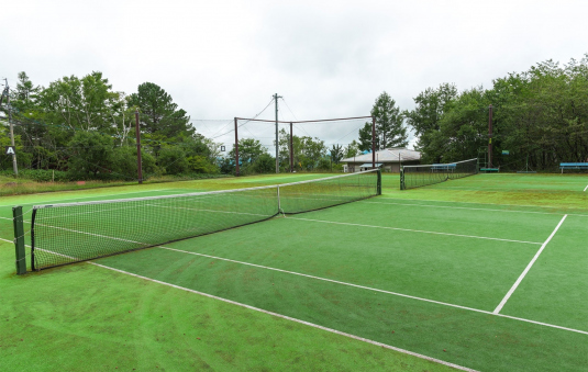 テニスコート