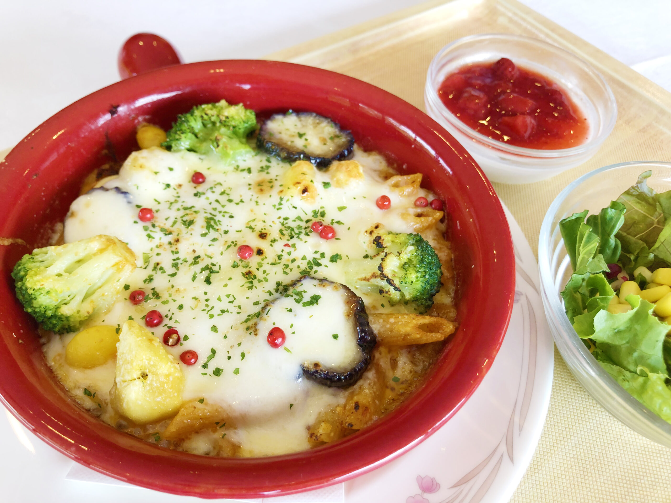 栗とペンネのミートソースグラタン