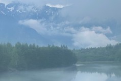雨上がりの大正池