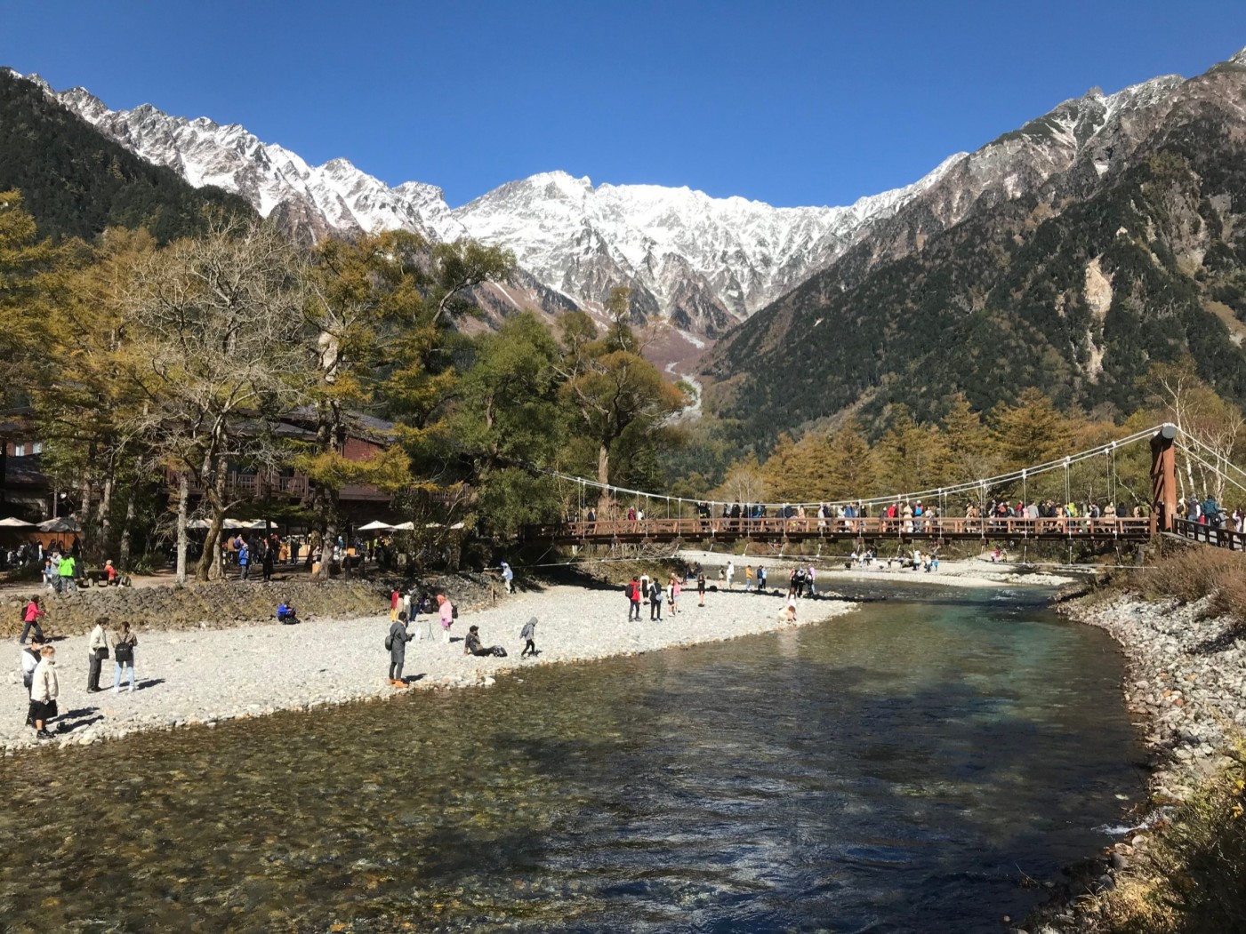 穂高連峰の冠雪