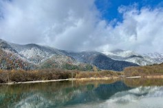 上高地の初雪
