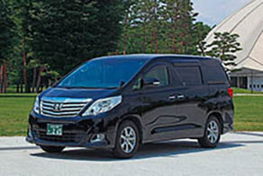 写真：トヨタ アルファード240X VIPジャンボタクシー