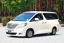 写真：トヨタ アルファード240X VIPジャンボタクシー