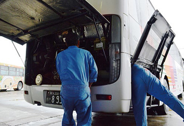 写真：車両設備の確実な実施