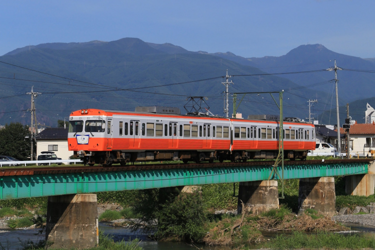 【鉄道】「モハ10形リバイバルカラー復活記念 撮影会＆貸切乗車」（上高地線新村駅）を開催します（2022/8/28開催）