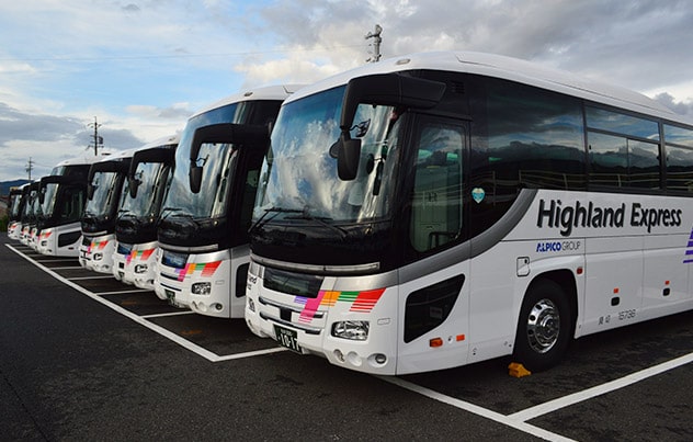 中型バス サロン付（27席） イメージ1